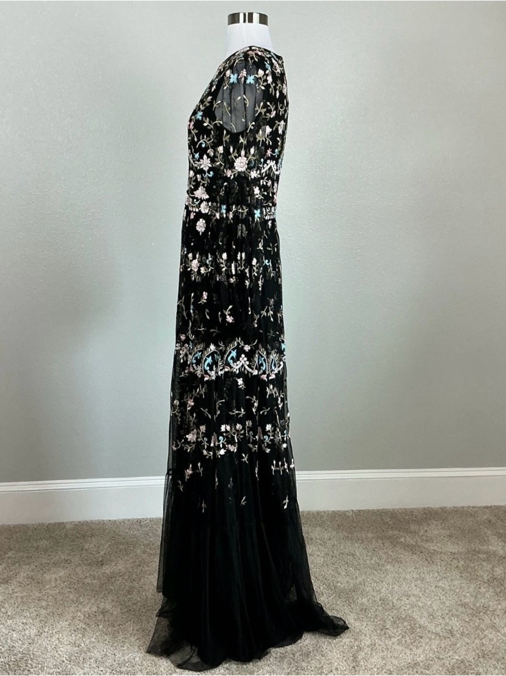 Mac Duggal 35111 Black Evening Gown Floral Embroidered Long Sleeve Dress Size 10 - Picture 6 of 9
